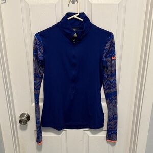 Nike Women's Navy and Patterned Long Sleeve Top